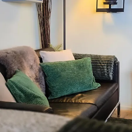 Stilvolles Studio Fuer 2 Im Herzen Von Saas Fee *