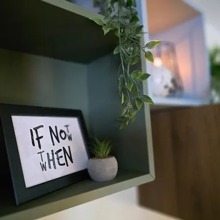 Appartement Fuer Zwei Direkt An Der Piste In Fee